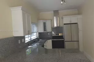 3533 SW 12th St, Miami, FL 33135 - Photo 9