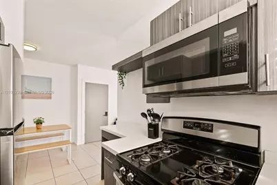 7340 Harding Ave #14, Miami Beach, FL 33141 - Photo 9