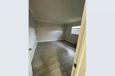 1265 W 24th St #224, Hialeah, FL 33010 - Photo 5