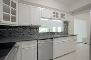6129 SW 28th St, Miami, FL 33155 - Photo 5
