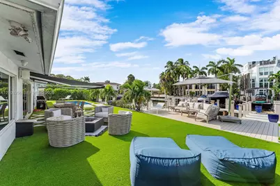 2813 NE 29th St, Fort Lauderdale, FL 33306 - Photo 13