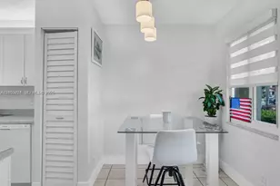 13001 SW 15th Ct, Pembroke Pines, FL 33027 - Photo 9