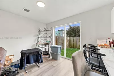 211 SW 6th Ln, Florida City, FL 33034 - Photo 13