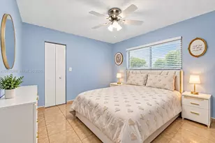 6528 W 22nd Ln, Hialeah, FL 33016 - Photo 5