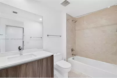 488 NE 18th St #1815, Miami, FL 33132 - Photo 35