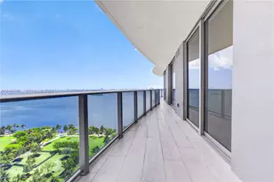 488 NE 18th St, Miami, FL 33132 - Photo 41