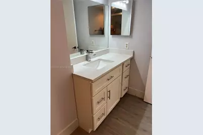 8081 Boca Rio Dr, Boca Raton, FL 33433 - Photo 5