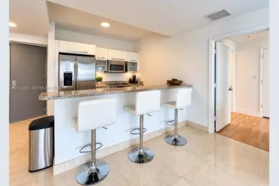 601 NE 36th St #2902, Miami, FL 33137 - Photo 7