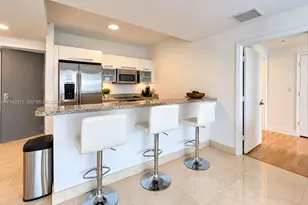 601 NE 36th St, Miami, FL 33137 - Photo 7