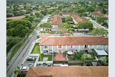 2889 SW 129th Way #2889, Miramar, FL 33027 - Photo 11