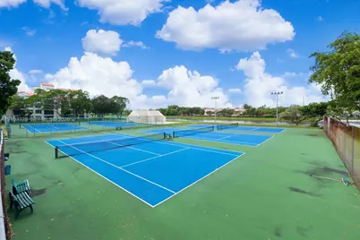 2230 N Cypress Bend Dr #308, Pompano Beach, FL 33069 - Photo 29