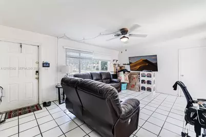 7330 Tropicana St, Miramar, FL 33023 - Photo 5