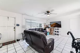 7330 Tropicana St, Miramar, FL 33023 - Photo 5