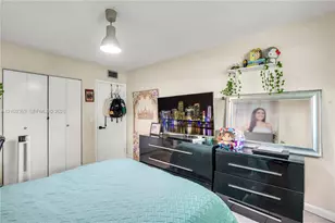 5850 NW 57th Ave, Tamarac, FL 33319 - Photo 9
