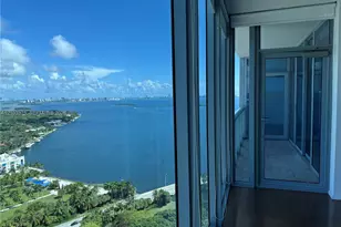 601 NE 36th St, Miami, FL 33137 - Photo 11