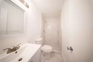 405 SW 78th Terrace, North Lauderdale, FL 33068 - Photo 15
