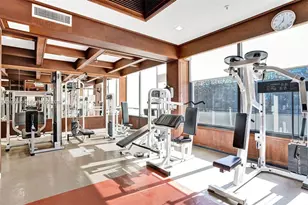 600 NE 36th St, Miami, FL 33137 - Photo 49
