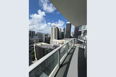1100 S Miami Ave #2306, Miami, FL 33130 - Photo 3