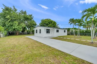 10411 SW 151st Ter #10411, Miami, FL 33176 - Photo 3