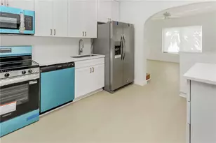 3095 NW 3rd St, Miami, FL 33125 - Photo 17