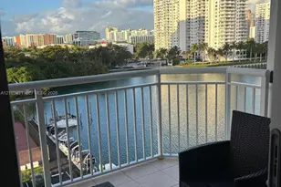 18081 Biscayne Blvd, Aventura, FL 33160 - Photo 3