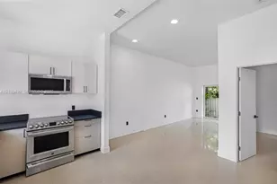 642 SW 10th Ave, Miami, FL 33130 - Photo 25
