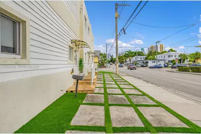 642 SW 10th Ave, Miami, FL 33130 - Photo 5