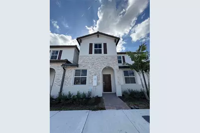 2558 SE 29th St #2558, Homestead, FL 33035 - Photo 1