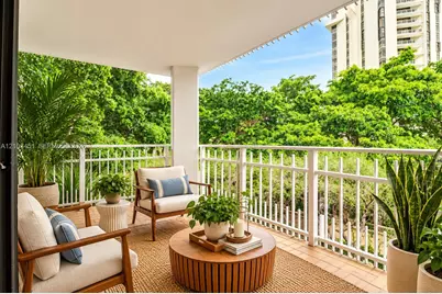 2000 Towerside Ter #301, Miami, FL 33138 - Photo 1