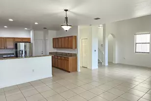 9216 SW 227th Ln, Cutler Bay, FL 33190 - Photo 11