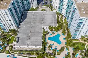 3801 S Ocean Dr, Hollywood, FL 33019 - Photo 37