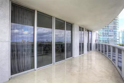 400 Alton Rd #811, Miami Beach, FL 33139 - Photo 3
