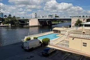 1817 S Ocean Dr, Hallandale Beach, FL 33009 - Photo 19