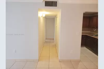 495 NW 72nd Ave #103, Miami, FL 33126 - Photo 9