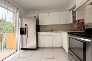 2145 NW 19th Terrace, Miami, FL 33125 - Photo 15