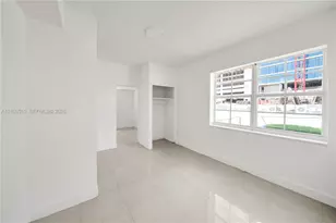 3694 NW 19th St, Miami, FL 33125 - Photo 11