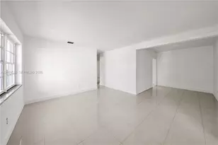 3694 NW 19th St, Miami, FL 33125 - Photo 3