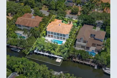 119 Paloma Dr, Coral Gables, FL 33143 - Photo 29