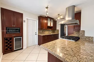 11802 SW 106th Ave, Miami, FL 33176 - Photo 19
