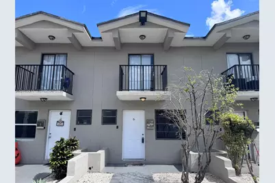 324 W 74th Pl #6, Hialeah, FL 33014 - Photo 1