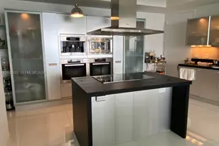 18201 Collins Ave, Sunny Isles Beach, FL 33160 - Photo 25