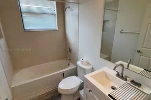 25391 SW 117th Ave, Homestead, FL 33032 - Photo 5