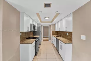 2000 Towerside Terrace, Miami, FL 33138 - Photo 3