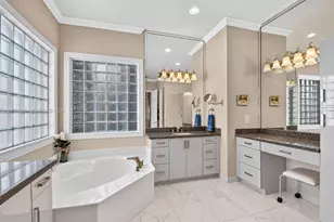 8192 N Pikes Peak Ave, Boynton Beach, FL 33473 - Photo 21