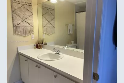 3500 Coral Way #709, Miami, FL 33145 - Photo 13