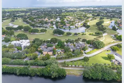 8901 N New River Canal Rd #4W, Plantation, FL 33324 - Photo 3