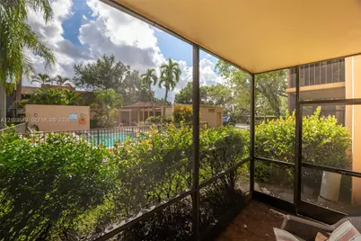 8901 N New River Canal Rd #4W, Plantation, FL 33324 - Photo 23