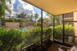 8901 N New River Canal Rd, Plantation, FL 33324 - Photo 23