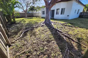 2055 SE 19th St, Homestead, FL 33035 - Photo 31