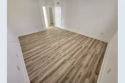 2055 SE 19th Street, Homestead, FL 33035 - Photo 17